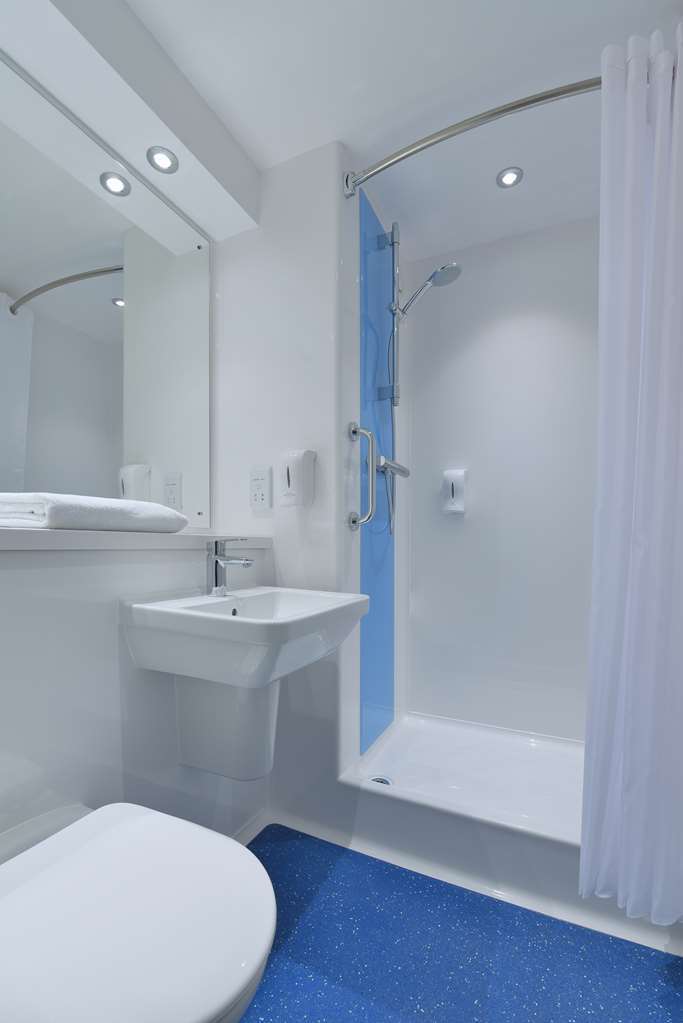 Travelodge Sunbury M3 Londyn Pokój zdjęcie